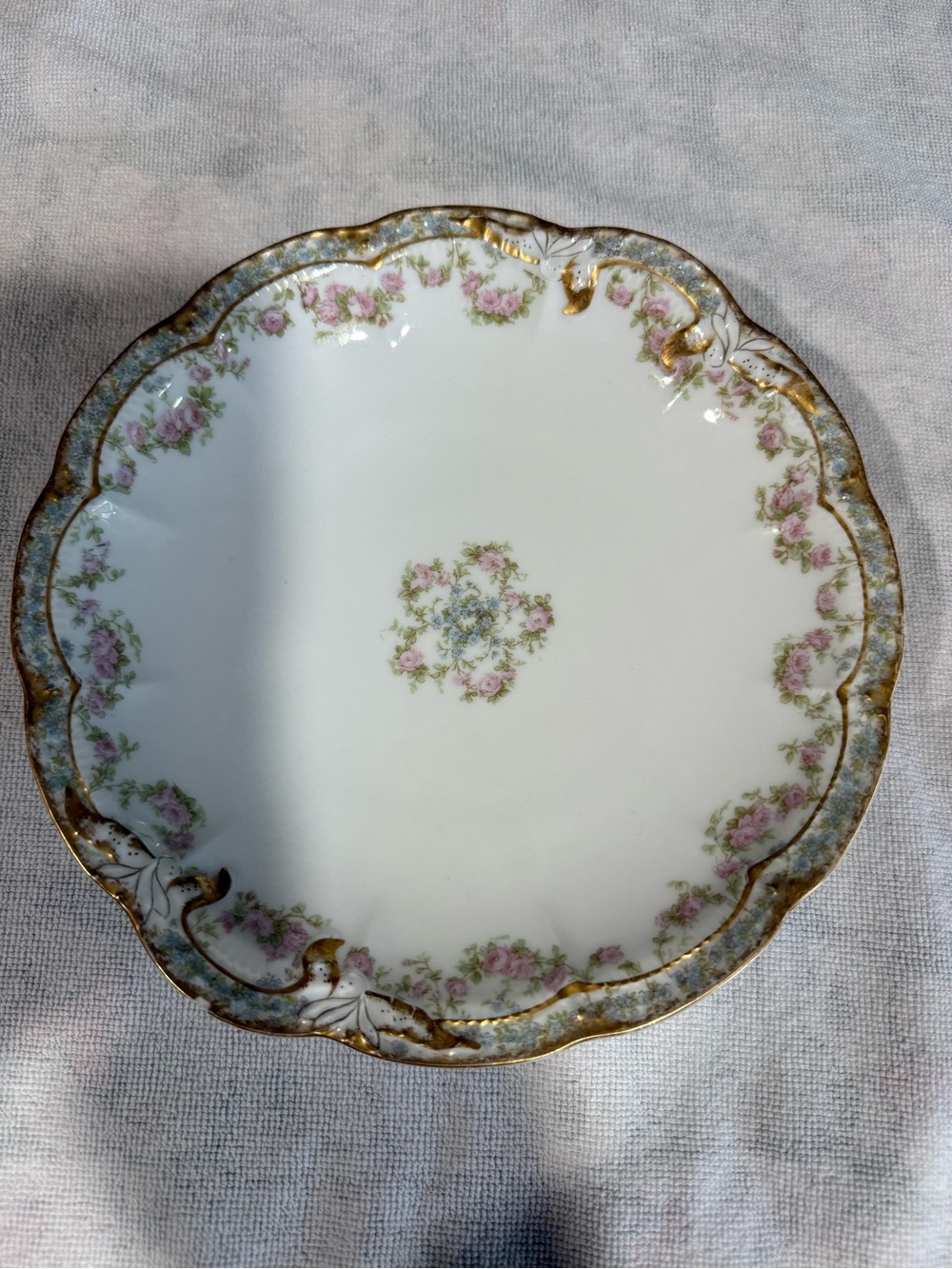 Classic White Porcelain Dessert Plate with Pink Floral and Gold Trim